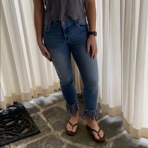Fringe bottom jeans